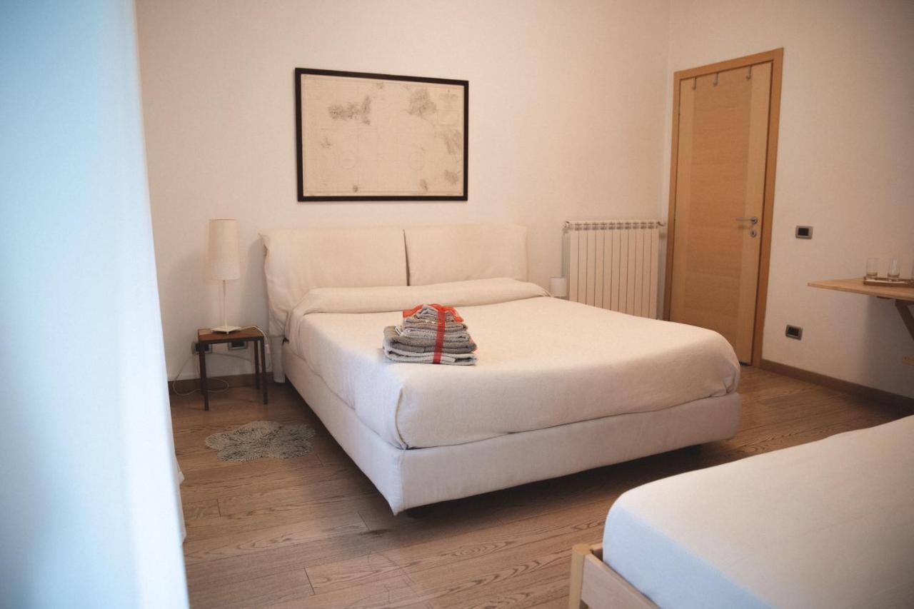 Accogliente Casa Livorno Bed & Breakfast Exterior photo